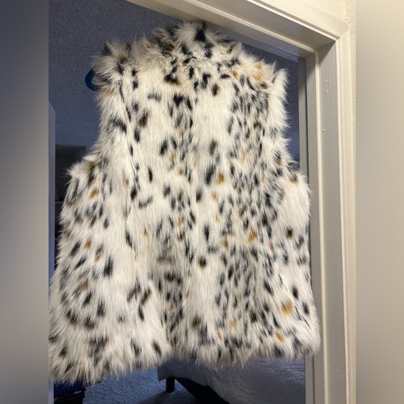 Michael Kors Fur vest - Picture 6 of 6